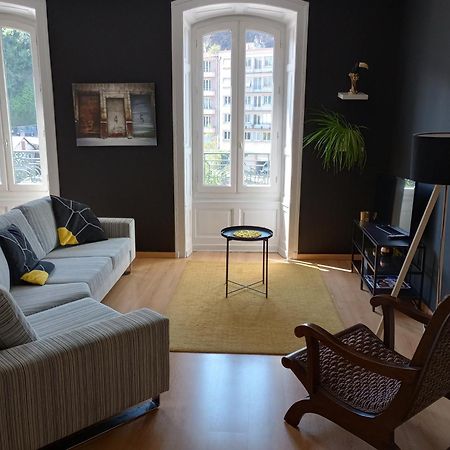 Tulle : Bel Appartement Lumineux En Centre Ville Екстериор снимка